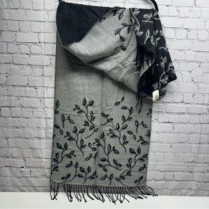 Dennis Basso Black and Gray Patterned Scarf made in Italy